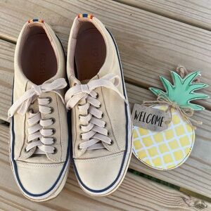 🍍FOSSIL SNEAKERS 🍍SIZE 8🍍H-4